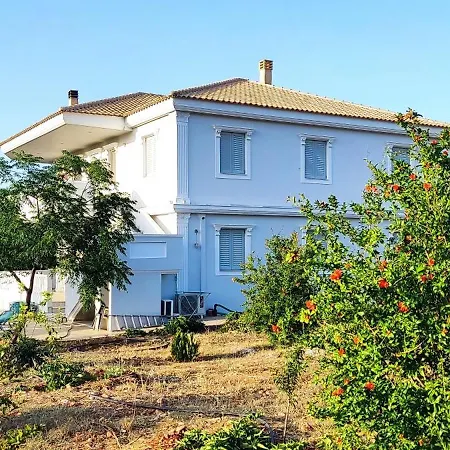 Villa Georgia With Pool