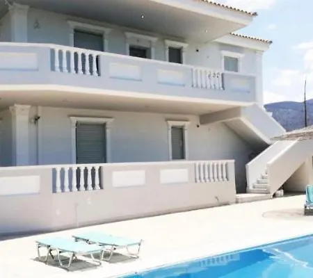 Georgia With Pool Вилла *