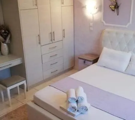 Georgia With Pool Вилла