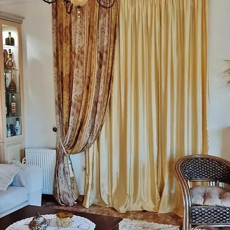 Georgia With Pool Villa Athíkia