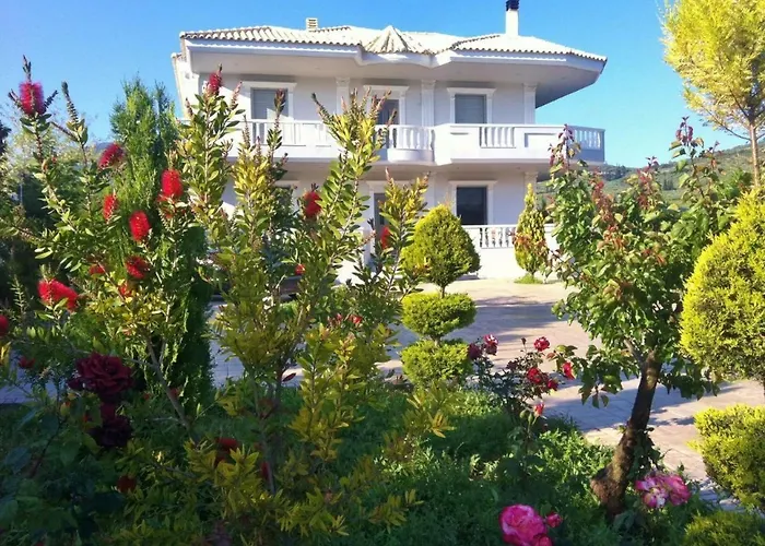 Georgia With Pool Villa *