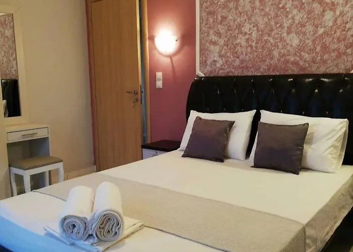 Georgia With Pool Villa